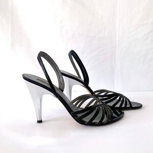 size 7.5 Via Spiga strappy blue patent leather sandals with chrome heel